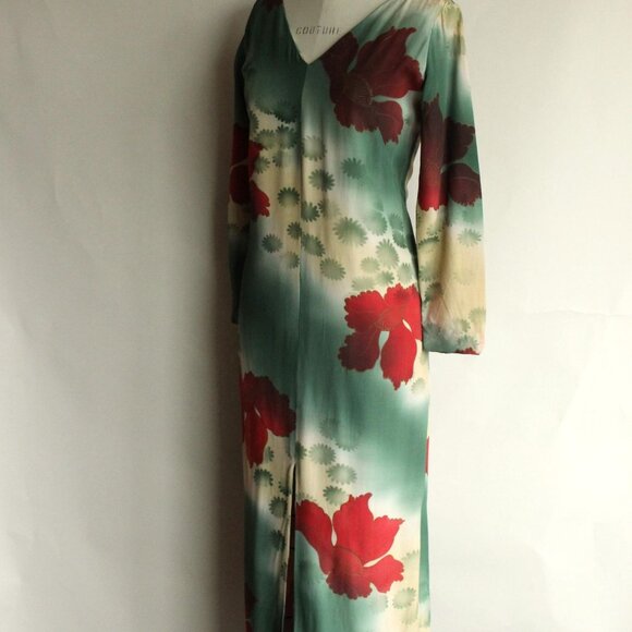 Vintage 1960s Dress, Green and Red Asian Rayon Maxidress with Iris Floral Print - Picture 7 of 10